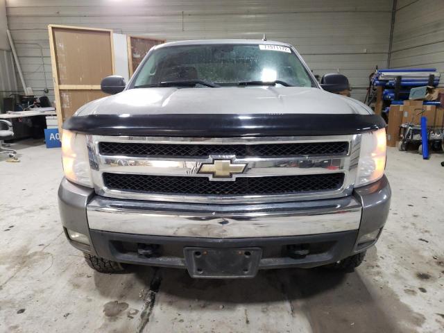 2GCEK13M371574465 - 2007 CHEVROLET SILVERADO K1500 CREW CAB GRAY photo 5