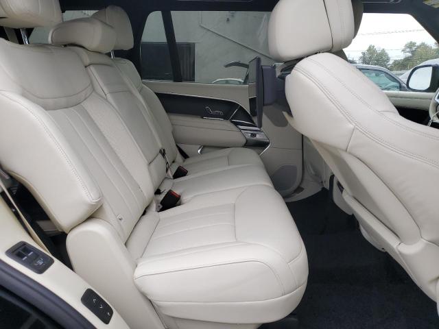 SALKPBE96RA203739 - 2024 LAND ROVER RANGE ROVE SE BLACK photo 11