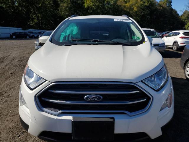 MAJ6P1UL1JC233374 - 2018 FORD ECOSPORT SE WHITE photo 5