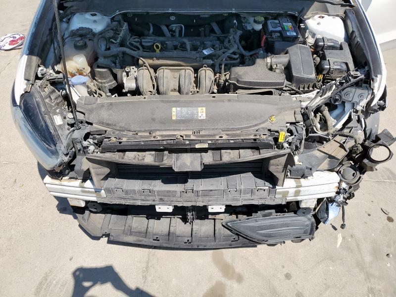 3FA6P0H79DR195857 - 2013 FORD FUSION SE WHITE photo 11