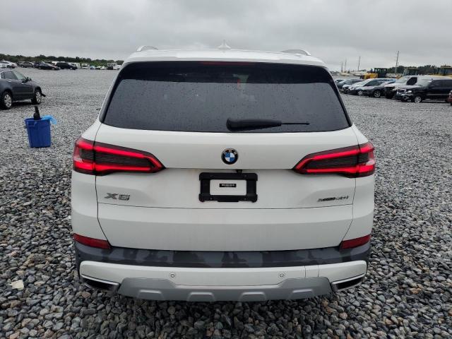 5UXCR6C59KLL11245 - 2019 BMW X5 XDRIVE40I WHITE photo 6