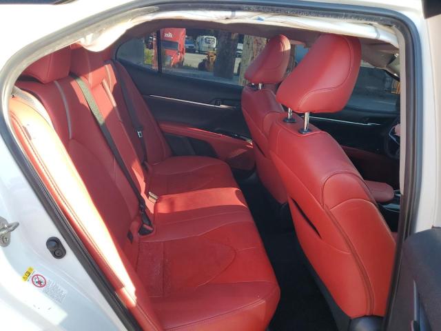 4T1B61HK9KU244871 - 2019 TOYOTA CAMRY XSE 白色 照片 10