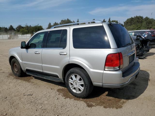 5LMEU88H84ZJ07195 - 2004 LINCOLN AVIATOR SILVER photo 2