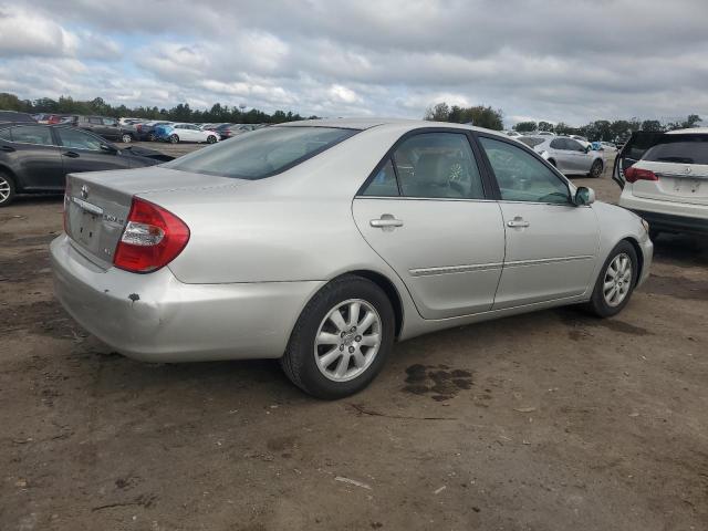 4T1BF30K84U583549 - 2004 TOYOTA CAMRY LE SILVER photo 3