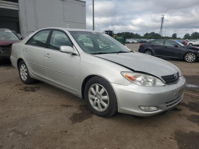 4T1BF30K84U583549 - 2004 TOYOTA CAMRY LE SILVER photo 4