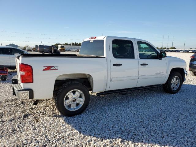 3GCPCSE09CG210610 - 2012 CHEVROLET silverado C1500 LT WHITE photo 3