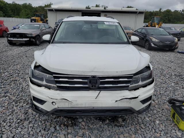 3VV0B7AX0JM020909 - 2018 VOLKSWAGEN TIGUAN S WHITE photo 5