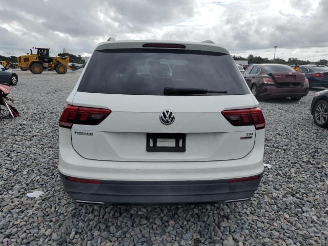 3VV0B7AX0JM020909 - 2018 VOLKSWAGEN TIGUAN S WHITE photo 6