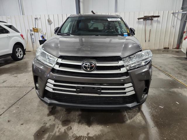 5TDJZRFH6KS598722 - 2019 TOYOTA HIGHLANDER SE GRAY photo 5