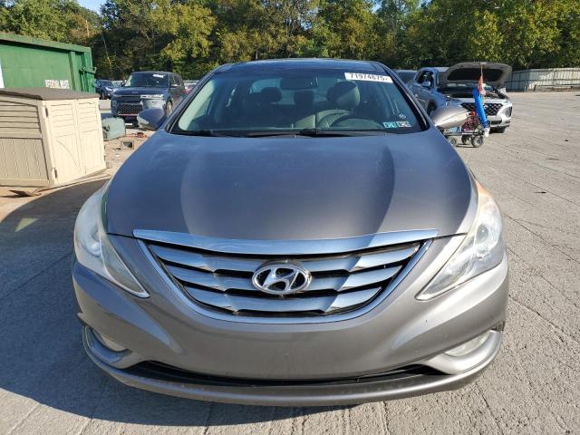 5NPEC4AC0CH380817 - 2012 HYUNDAI SONATA SE GRAY photo 5