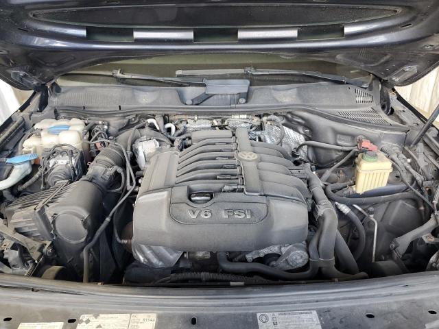 WVGEF9BP1CD010287 - 2012 VOLKSWAGEN TOUAREG V6 BLUE photo 12