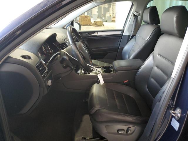 WVGEF9BP1CD010287 - 2012 VOLKSWAGEN TOUAREG V6 BLUE photo 7