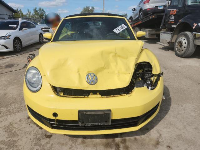 3VW5X7AT9DM832312 - 2013 VOLKSWAGEN BEETLE YELLOW photo 5
