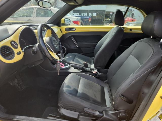 3VW5X7AT9DM832312 - 2013 VOLKSWAGEN BEETLE YELLOW photo 7