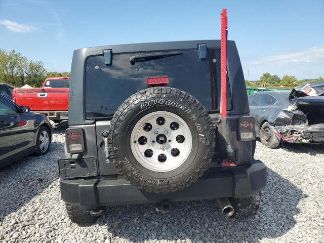 1C4BJWDG6EL299533 - 2014 JEEP WRANGLER U SPORT GRAY photo 6