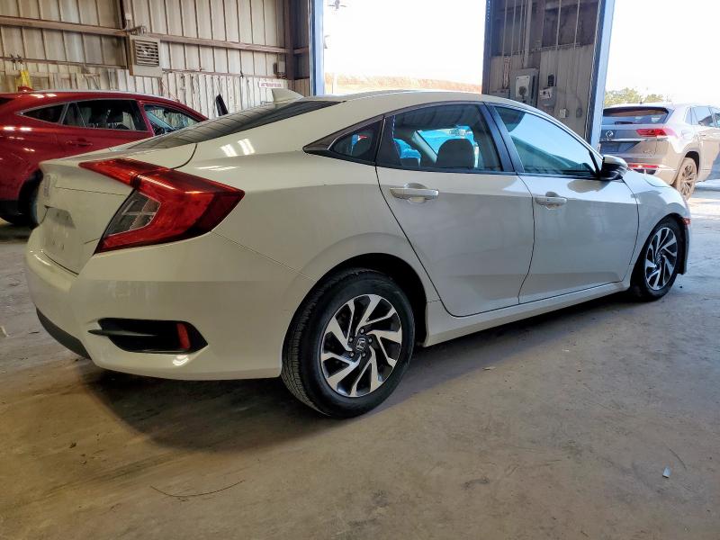 2HGFC2F76JH532062 - 2018 HONDA CIVIC EX Սպիտակ լուսանկար 3