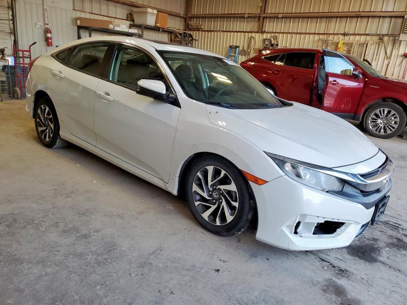 2HGFC2F76JH532062 - 2018 HONDA CIVIC EX Սպիտակ լուսանկար 4