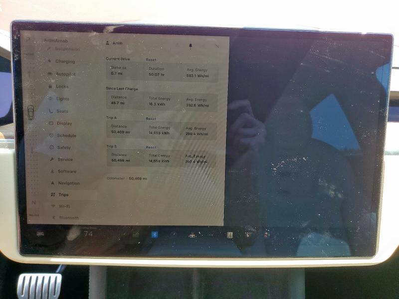 5YJSA1E51NF492742 - 2022 TESLA MODEL S Красный фото 9