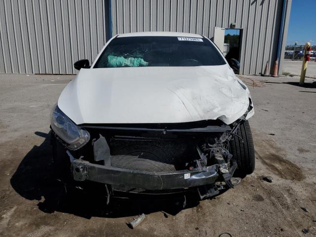 3KPF34AD9ME312731 - 2021 KIA FORTE GT LINE WHITE photo 5