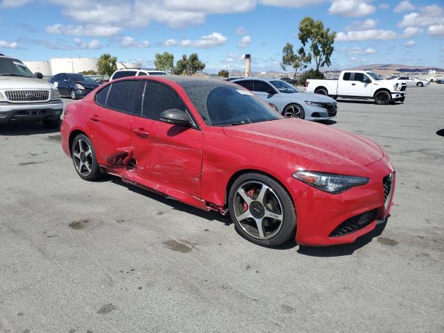 ZARFAMBN3M7639936 - 2021 ALFA ROMEO GIULIA TI 红色 照片 4