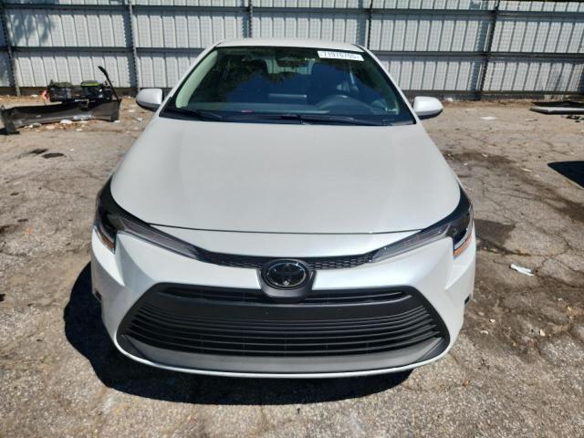 5YFB4MDE4SP252563 - 2025 TOYOTA COROLLA LE 白色 照片 5