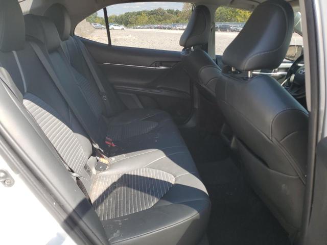 4T1T11AK1NU696864 - 2022 TOYOTA CAMRY SE თეთრი ფოტო 10