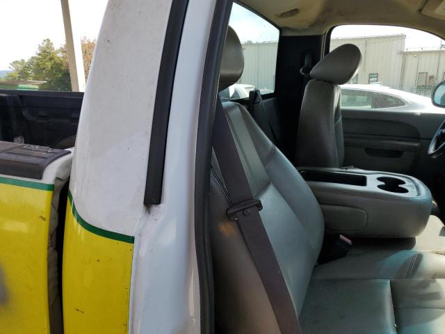 1GCNCPEA2BZ313864 - 2011 CHEVROLET SILVERADO C1500 WHITE photo 10