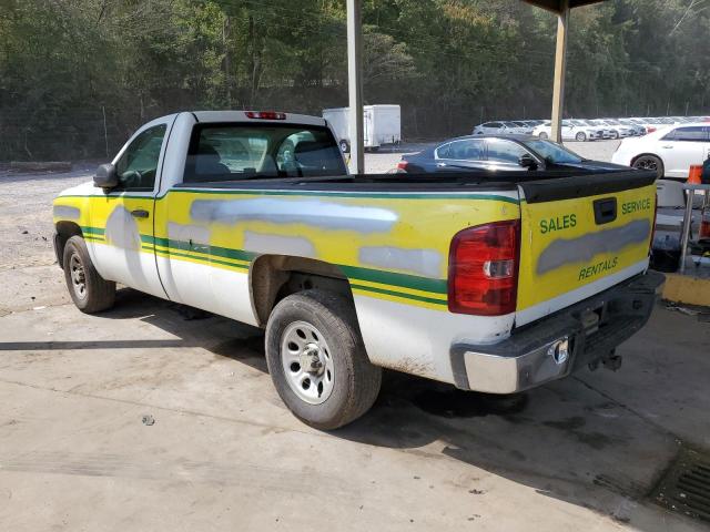 1GCNCPEA2BZ313864 - 2011 CHEVROLET SILVERADO C1500 WHITE photo 2