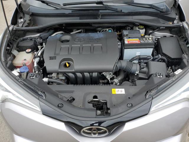 NMTKHMBX4JR020915 - 2018 TOYOTA C-HR XLE SILVER photo 12
