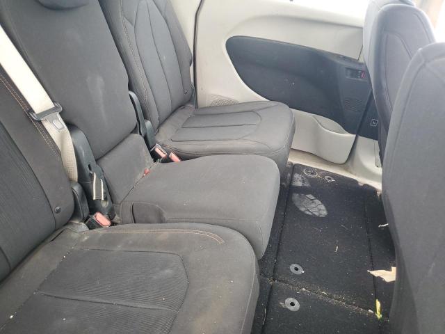 2C4RC1BGXHR816651 - 2017 CHRYSLER PACIFICA TOURING L RED photo 11