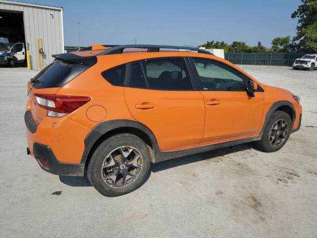 JF2GTADC2JH315192 - 2018 SUBARU CROSSTREK PREMIUM Қызғылт сары фото 3