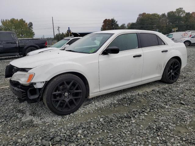 2C3CCACG8CH310789 - 2012 CHRYSLER 300 LIMITED WHITE photo 1