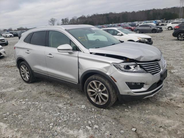 5LMCJ2D94GUJ11550 - 2016 LINCOLN MKC SELECT WHITE photo 4