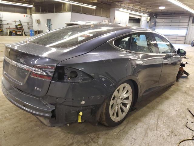 5YJSA1E26JF246270 - 2018 TESLA MODEL S Մոխրագույն լուսանկար 3