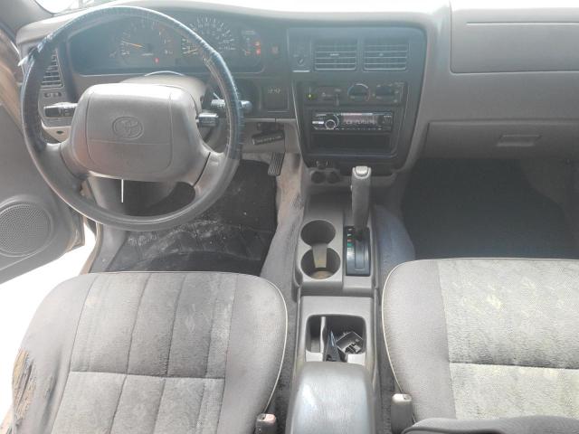 4TASN92N3YZ610047 - 2000 TOYOTA TACOMA XTRACAB PRERUNNER თაფლისფერი ფოტო 8