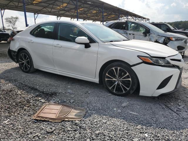 4T1B11HK6KU734747 - 2019 TOYOTA CAMRY L WHITE photo 4