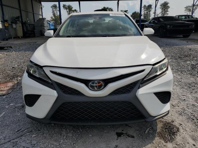 4T1B11HK6KU734747 - 2019 TOYOTA CAMRY L WHITE photo 5