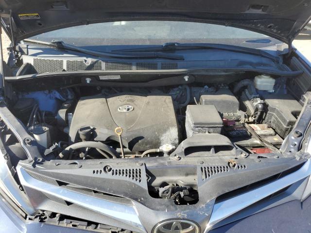 5TDYZ3DC9JS908900 - 2018 TOYOTA SIENNA XLE Mavi foto 12