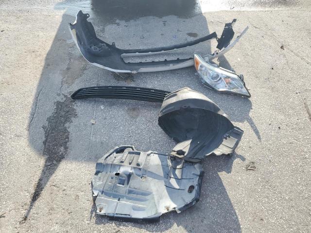 4T1BF1FK8CU508747 - 2012 TOYOTA CAMRY BASE WHITE photo 12