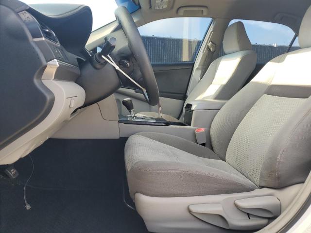 4T1BF1FK8CU508747 - 2012 TOYOTA CAMRY BASE WHITE photo 7