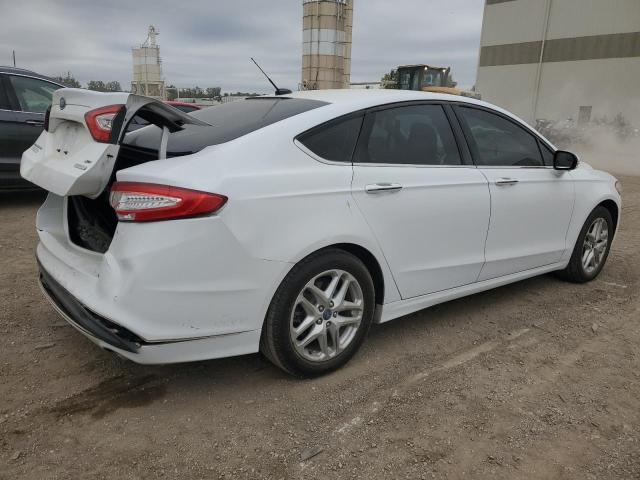 3FA6P0HD5ER235892 - 2014 FORD FUSION SE WHITE photo 3