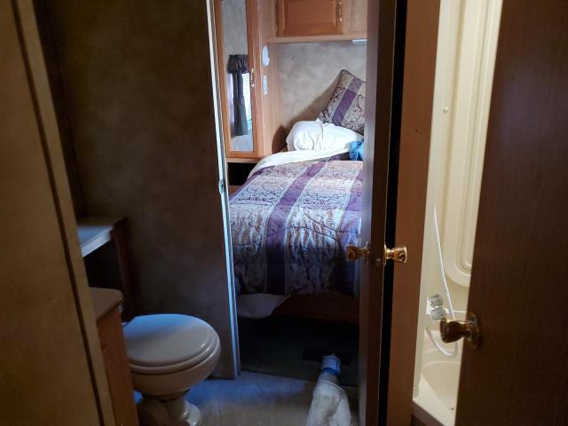 4YDT29R2277200098 - 2007 KEYSTONE HORNET WHITE photo 5