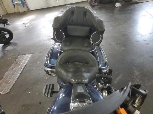 1HD1FCW113Y605654 - 2003 HARLEY-DAVIDSON FLHTCUI BLUE photo 5