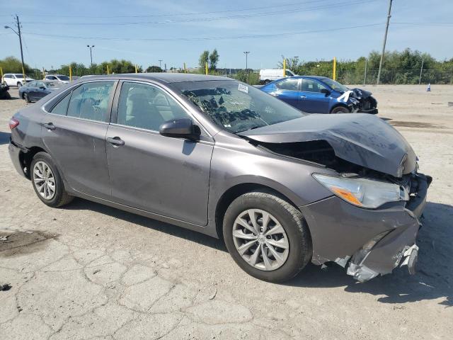 4T4BF1FK5FR468833 - 2015 TOYOTA CAMRY LE GRAY photo 4