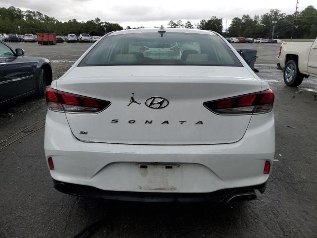 5NPE24AF1KH764553 - 2019 HYUNDAI SONATA SE WHITE photo 6