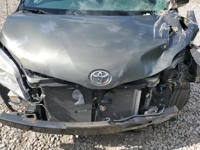 5TDKK3DC3CS258426 - 2012 TOYOTA SIENNA LE 灰色 照片 12