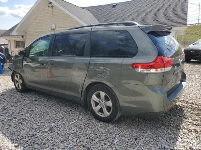 5TDKK3DC3CS258426 - 2012 TOYOTA SIENNA LE 灰色 照片 2