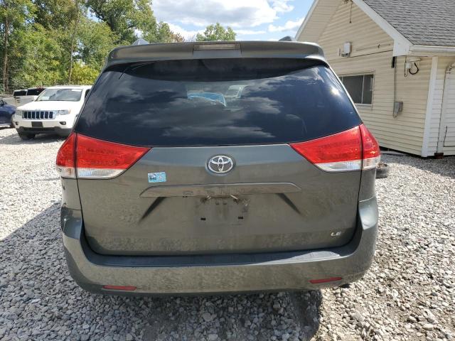 5TDKK3DC3CS258426 - 2012 TOYOTA SIENNA LE 灰色 照片 6