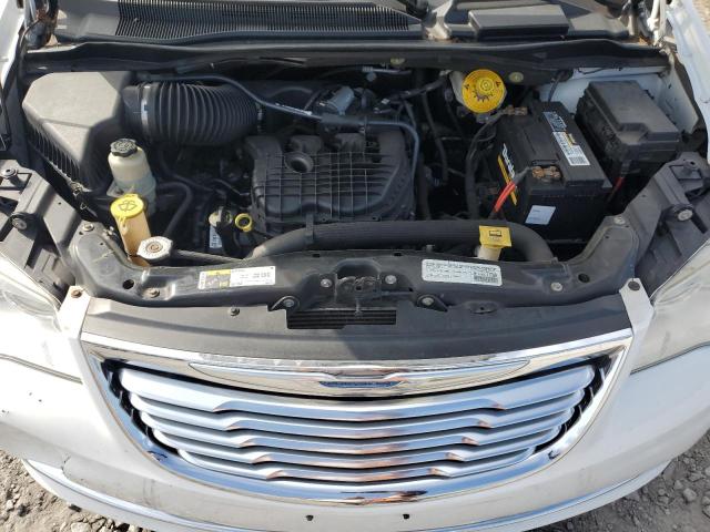 2C4RC1BG7FR571353 - 2015 CHRYSLER TOWN & COU TOURING WHITE photo 12