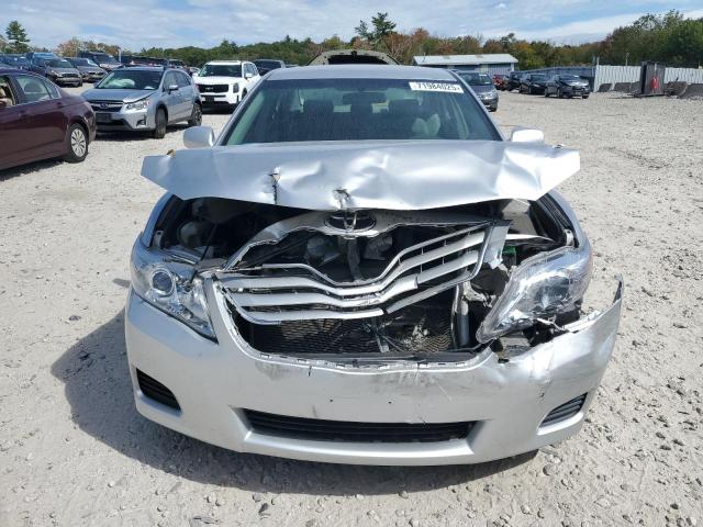4T4BF3EKXBR203672 - 2011 TOYOTA CAMRY BASE Plata foto 5
